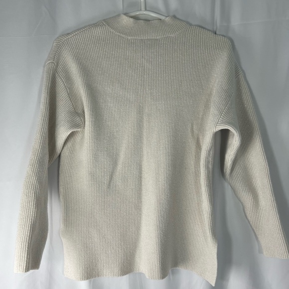 Hilary Radley Cream V-Neck Sweater - Picture 3 of 8